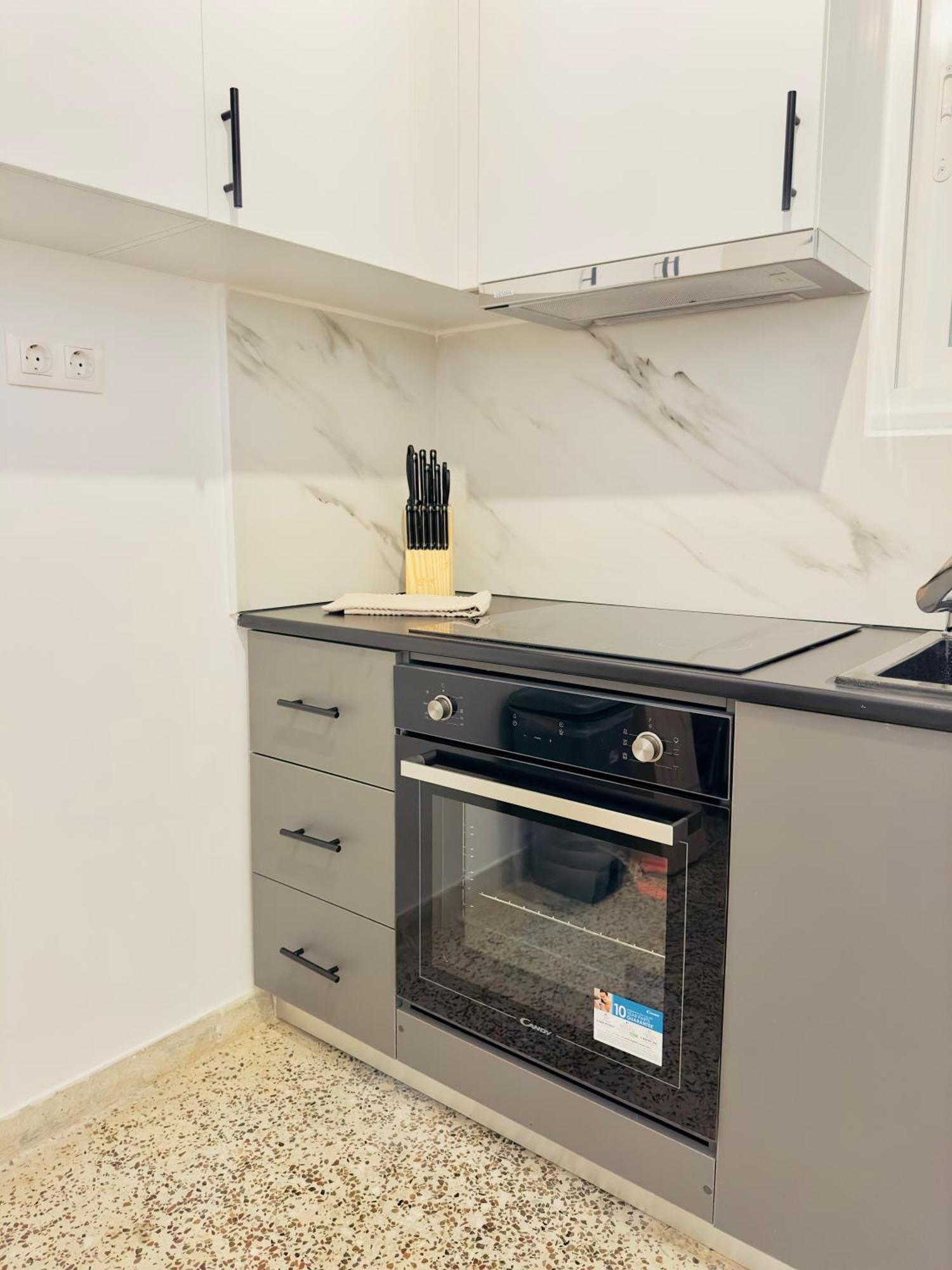 Pangrati Eco-chic Oasis 1br For 4 Persons