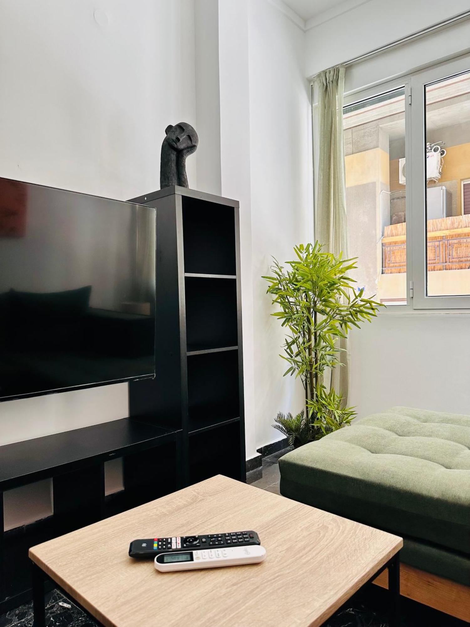 Pangrati Eco-chic Oasis 1br For 4 Persons Athen