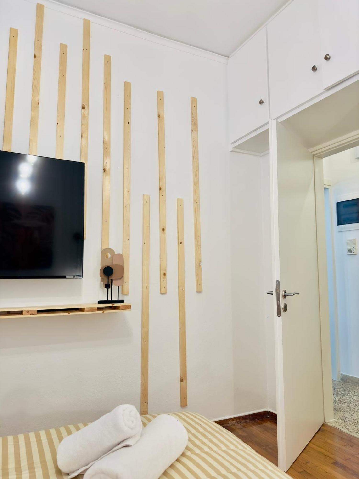 Pangrati Eco-chic Oasis 1br For 4 Persons Apartment *