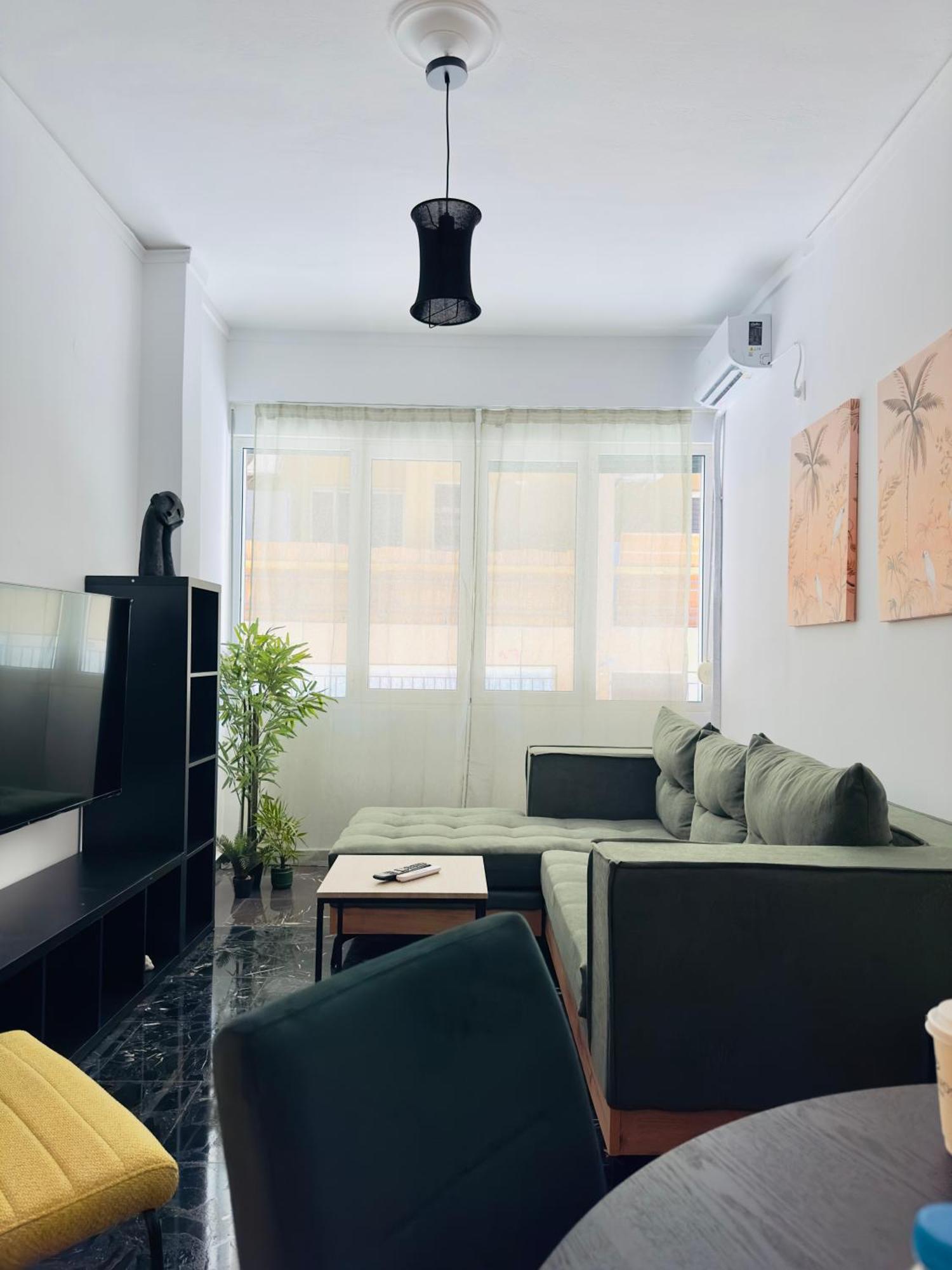 Pangrati Eco-chic Oasis 1br For 4 Persons Apartment