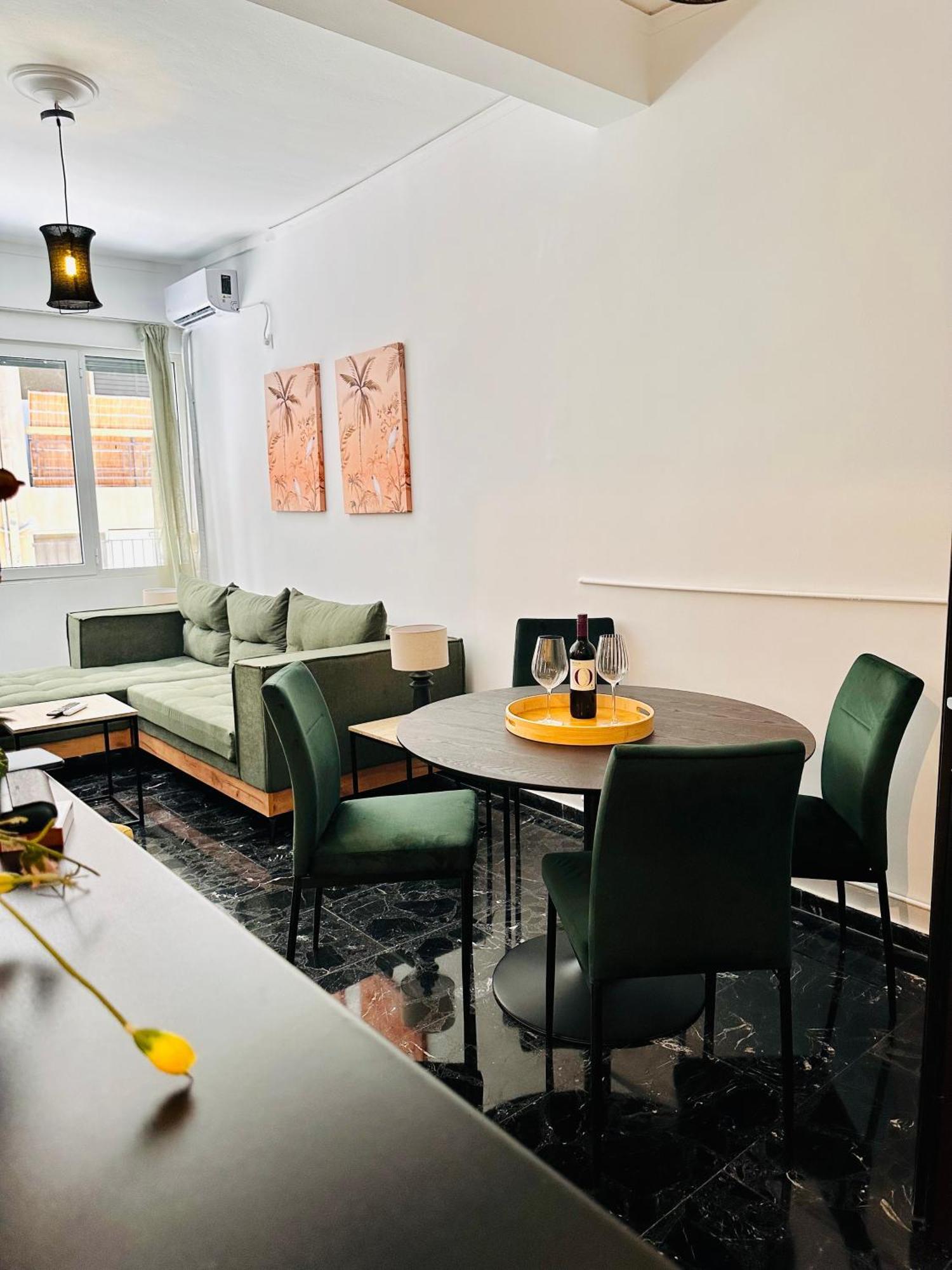 Pangrati Eco-chic Oasis 1br For 4 Persons Apartment